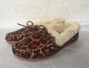 J Crew Faux Cozy Calf Hair Leopard Print Fuzzy Faux Fur Mocassin Slippers Sz 10 - Picture 1 of 12