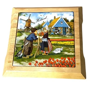 Delfter Keramik handbemalte Kunstfliese Made in Holland gestempelt auf Rückseite Holz gerahmt - Bild 1 von 10