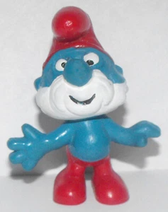 Papa Smurf Figure 20001 Vintage Father Smurfs 2 inch Plastic Figurine - Picture 1 of 2