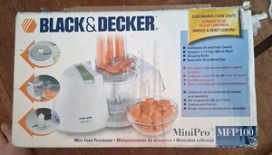 Black & Decker Mini Pro Food Processor MFP100 2000 New Open Box - Picture 1 of 15
