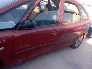 specchietto retrovisore sinistro per CITROEN XSARA PICASSO 2.0 HDI 2000 435531 - Foto 1 di 5