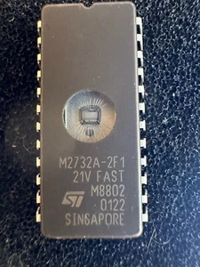 M2732A-2F1 ST MICRO EEPROM , factory box, tube, NEW , 2 PCS - Picture 1 of 3