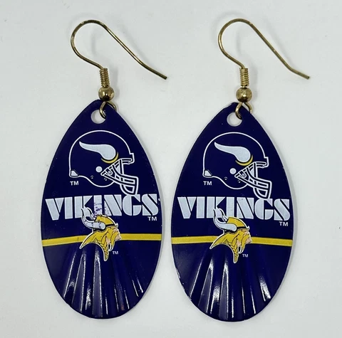 MN Minnesota Vikings NFL Metal Dangle Lure Style Earrings Cover