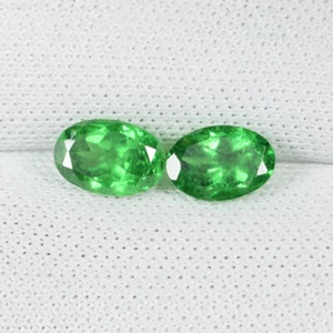 1.13 cts Beautiful Luster "Vivid Green" Natural Tsavorite Garnet - Oval Pair..!! - Picture 1 of 2