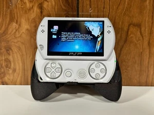 Sony PSP Go Comfort Grip Ergonomischer Handheld Controller PSP Go Playstation - Bild 1 von 10