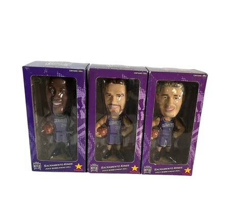 2003 Sacramento Kings 14 31 5 Lot 3 Bobblehead Doll NBA Carl's Jr. Promo Cover