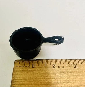 Vintage Gusseisen Miniatur Kochtopf - Bild 1 von 6