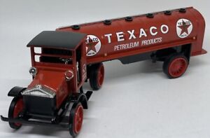 Ertl Series #16 1:32 Texaco 1920 Pierce Arrow Cab W/Tanker Truck Bank H817.