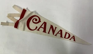 Vintage 17 Zoll weißer Filz Kanada Wimpel roter Schriftzug - Bild 1 von 5