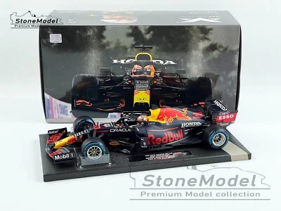 Red Bull F1 RB16B Max Verstappen Belgium SPA 2021 World Champion 1:18 MINICHAMPS - Image 1 of 4