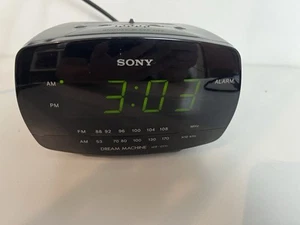 Sony Dream Machine Alarm Clock Radio - ICF-C111 - TESTED & WORKING + FREE POST - Picture 1 of 5