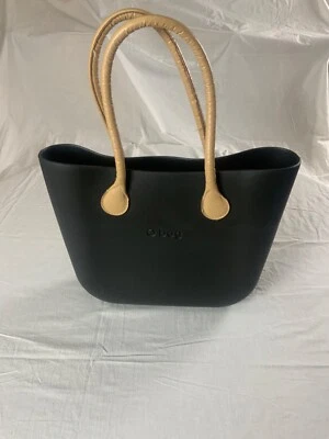 Borsa da donna a spalla, O bag, colore nero - Immagine 1 di 4