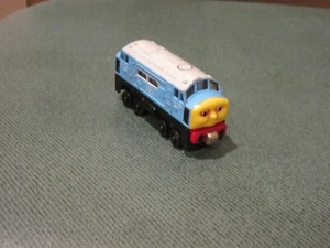 D199 Take and Play Diecast Train Thomas and Friends - Picture 1 of 5