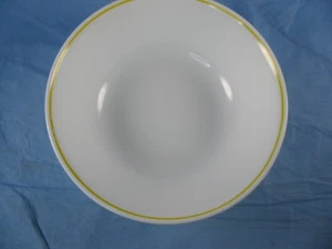 Corelle Gemüse Servierschüssel 8 1/2" x 2,5" Zitrus weiß/gelbes Randband - Bild 1 von 8