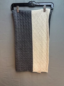 NUEVO SIN ETIQUETAS GRANATE HILL Lana Cachemira Envoltura Bloques de Color Bufanda 86x28 Nuevo Sin Etiquetas - Imagen 1 de 4