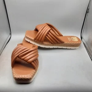 Vince Camuto Melysa Sandals Women's 10M Brown Warm Caramel Platform Wedge - Picture 1 of 9