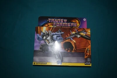Hasbro Transformers Skywarp Reissue Movie 86 Open W/box - Image 1 of 4