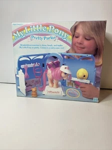 Vintage 1983 My Little Pony Pretty Parlor With Box And Accessories + Sea Pony - Picture 1 of 20