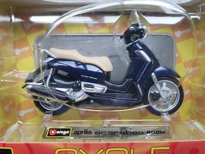 Burago 1:18 Aprillia Scarabeo - Bild 1 von 4