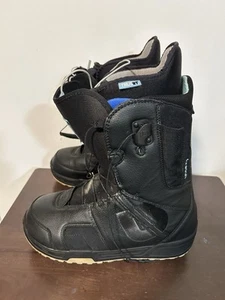 Burton Mint Size 9 Woman’s Snowboard Boot - Picture 1 of 7