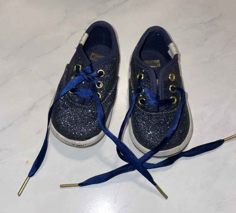 Keds Kate Spade 闪耀婴儿运动鞋 2M 婴儿鞋蓝色珠光 — 第 1/4 张图片