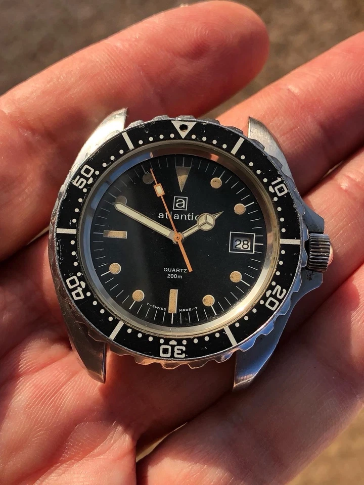 Atlantic Diver Monnin Case 200 M Not Working Cal 555.115 Military For Parts - Imagen 1 de 4