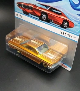 Hot Wheels Cool Classics 62 Chevy Spectrafrost 18/30 - Picture 1 of 5