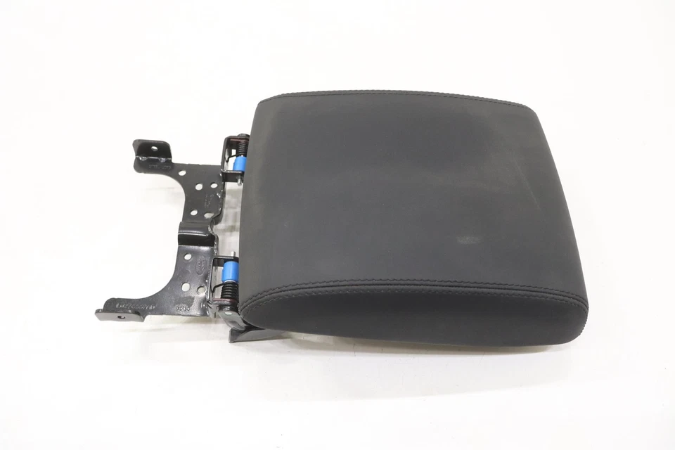 2020 - 2023 LAND ROVER DISCOVERY SPORT CONSOLE ARMREST ARM REST OEM TRIM_300XK - Image 1 of 4