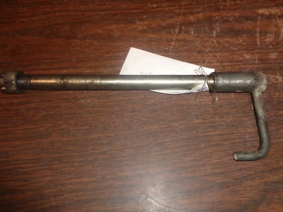 1982 yamaha IT465 переднее колесо оси поворотный болт, 4/20d  - Изображение 1 из 3