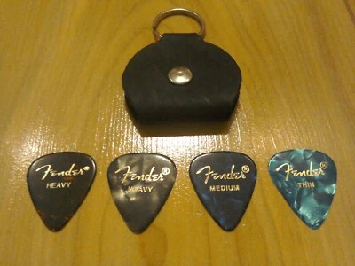 Set Of 3 x Fender 351 Shape Classic Celluloid Guitar Picks In A Leather Keyring! - Image 1 of 4