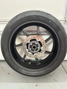 2020 - 2024 BMW S1000RR REAR WHEEL FORGED RIM DUNLOP TIRE BACK RIM STRAIGHT OEM - Picture 1 of 4
