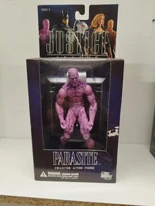 DC Direct Alex Ross Justice League Modellino da collezione Parasite - Foto 1 di 6