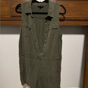 Banana Republic Olive Green Romper - Picture 1 of 4