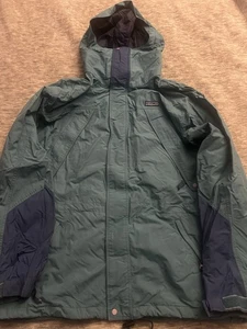 Patagonia Kapuzenjacke Größe M  - Bild 1 von 3