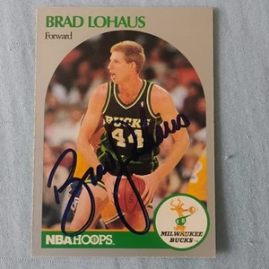 Brad Lohaus Autographed Card 1990 NBA Hoops #178 Milwaukee Bucks - Picture 1 of 2