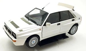 Kyosho 1/18 Scale 08341WP - Lancia Delta HF Intergrale Evo 2 - White Pearl - Picture 1 of 5