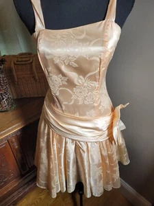VINTAGE 80'S ZUM ZUM PEACH SATIN BALLETCORE MINI DRESS - Picture 1 of 11