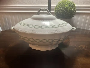 Antique Ridgway Oval Covered Dish England Semi Porcelain Lidded Dish with Green - Picture 1 of 9