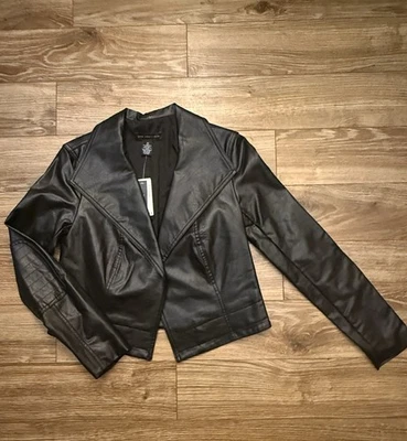 Chaqueta de moto Joan Vass XS para mujer con drapeado frontal negra de imitación de cuero Foto 1 de 4