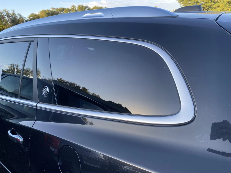 后四分之一窗玻璃起子 BUICK ENCLAVE 左 13 14 15 16 17 — 第 1/1 张图片
