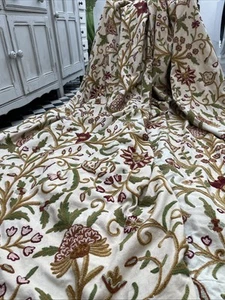 Crewel work Curtains, Hand Embroidered, Tab Top, 54"W x 90" L - Imagen 1 de 24