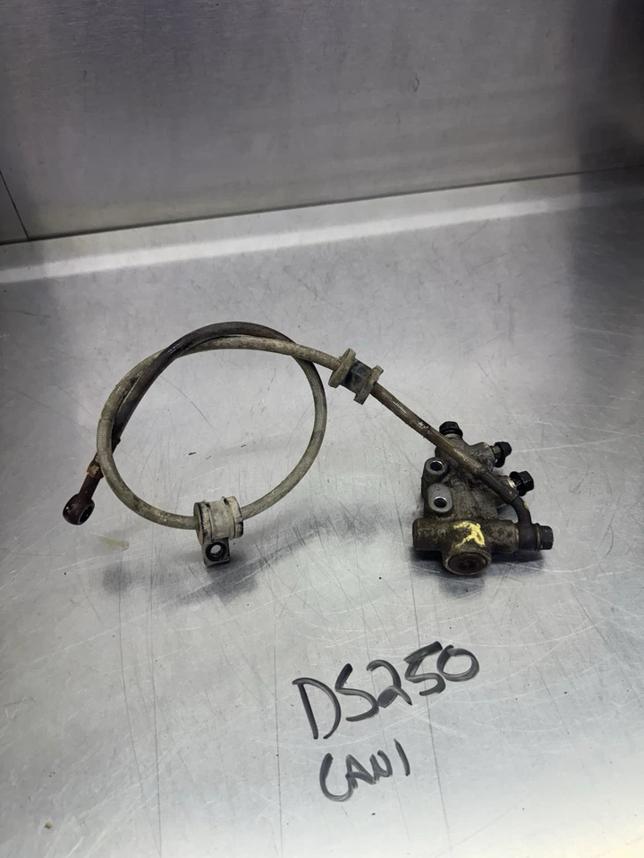 06 07 08 09 Válvula de control de presión de freno trasero Can-Am DS250 2x4 Foto 1 de 4