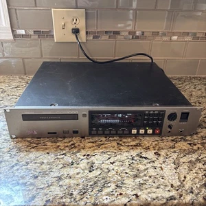 Yamaha CDR1000 Professional Audio CD Recorder - TESTED & WORKING! - Picture 1 of 23