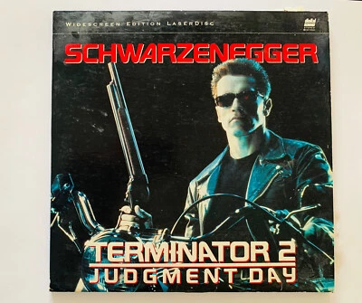 Terminator 2  Judgement Day  widescreen Laserdisc Arnold Schwarzenegger  - Image 1 of 4