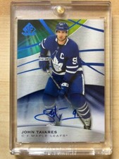 2019-20 SP Game Used Blue Autograph #32 John Tavares - Toronto Maple Leafs