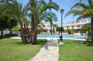 schönes und geräumiges Ferienhaus an der Costa Blanca - Spanien - Bild 1 von 20