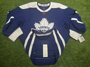 TEAM ISSUED Adidas Toronto Maple Leafs Reverse Retro 2.0 MIC Jersey NWT Size 58 - Picture 1 of 6