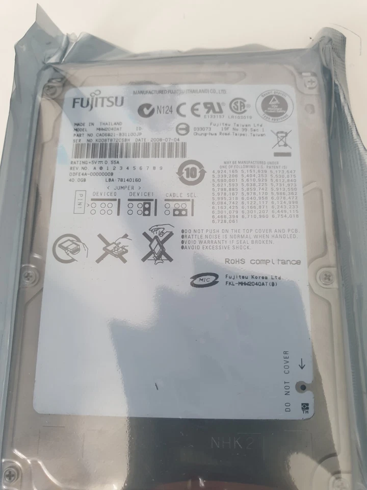 Fujitsu MHW2040AT Laptop 2.5" IDE ATA PATA Hard Drive CA06821-B31100JP - Image 1 of 1