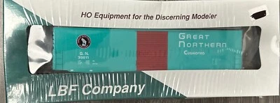 LBF HO Kit #1113 52’ PS-1 Boxcar Great Northern #39811 NOS - Image 1 of 3