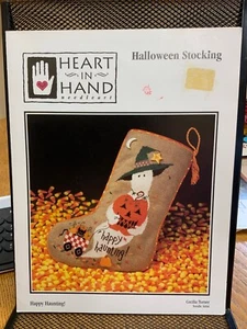 1997 HEART IN HAND  GHOST CAT Halloween Stocking  Counted Cross Stitch Pattern - Picture 1 of 1